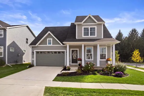 9329 Tawny Acorn Drive, Verona, WI 53593