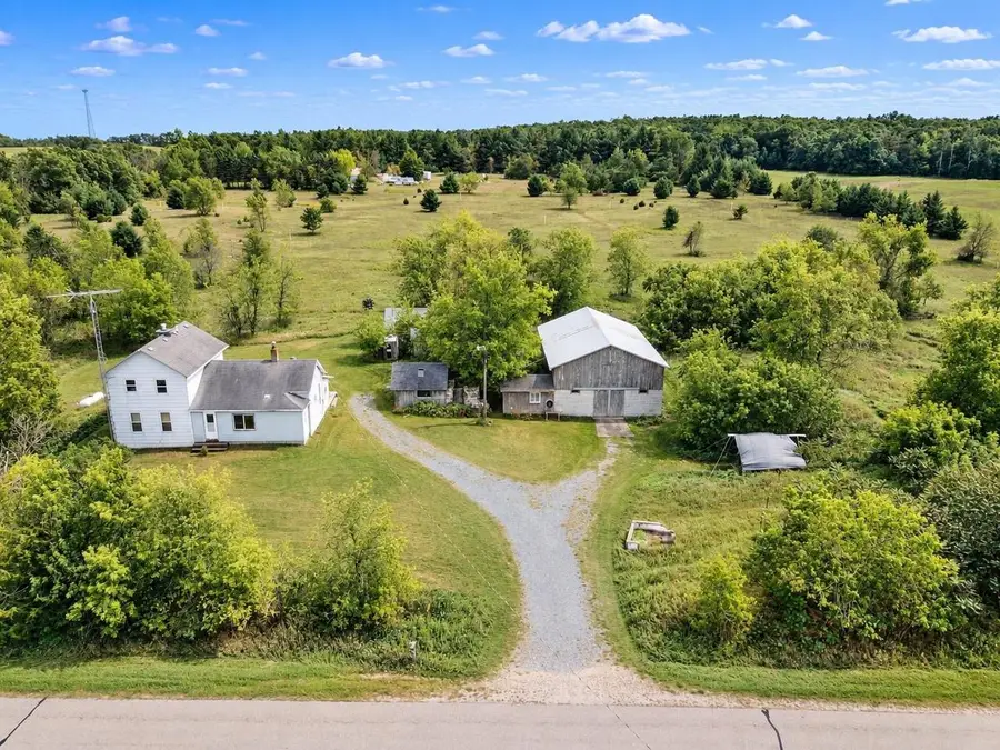 7973 Old Amish Road, Amherst, WI 54406 - #3