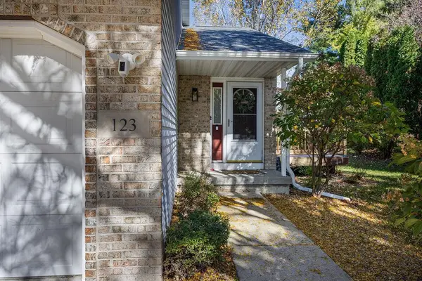 123 W Windsor Avenue, Cottage Grove, WI 53527