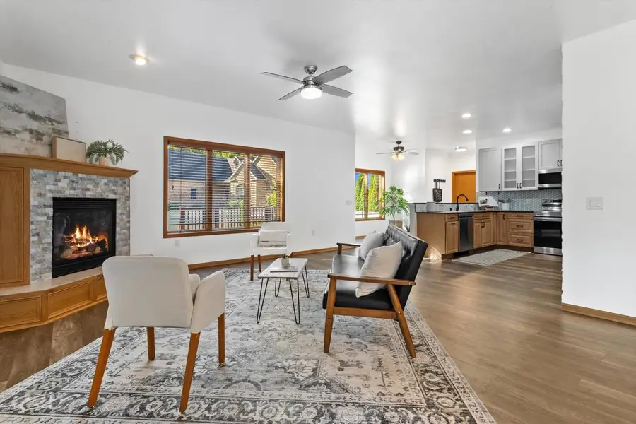 6317 Saturn Drive, Madison, WI 53718 - #3