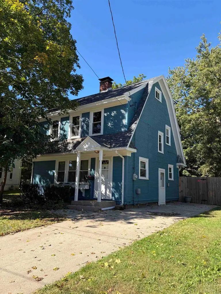 1112 Eaton Avenue, Beloit, WI 53511 - #1