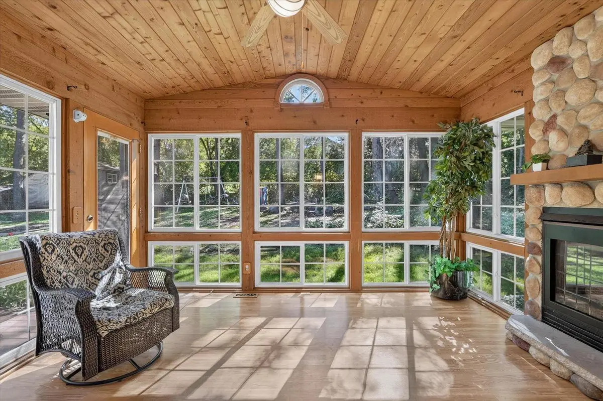 1222 E Lakeside Drive, Edgerton, WI 53534 - #1