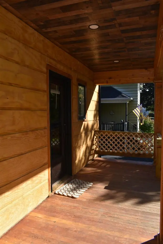 381 E 2nd Street, Fond Du Lac, WI 54935 - #3