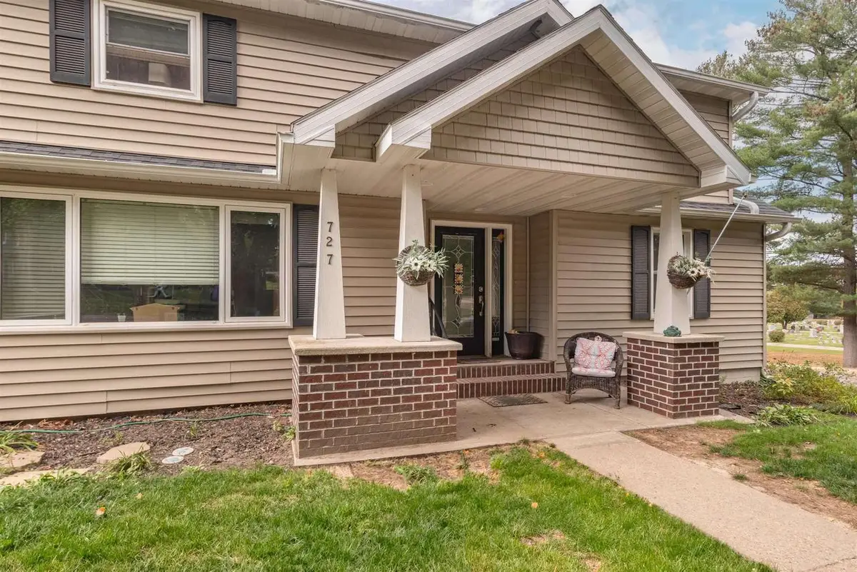 727 Myrtle Street, Reedsburg, WI 53959 - #1