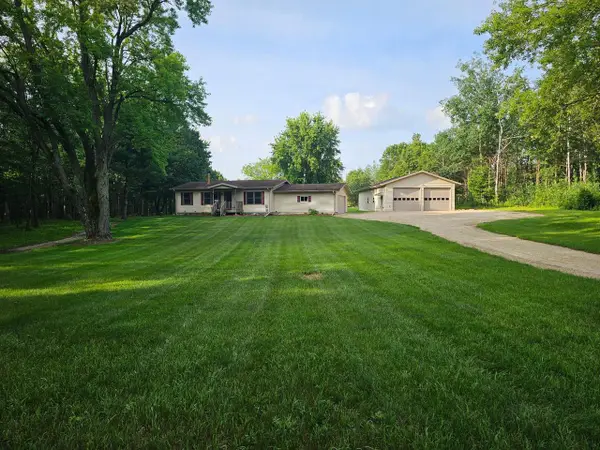 W8969 County Road P, Almond, WI 54909