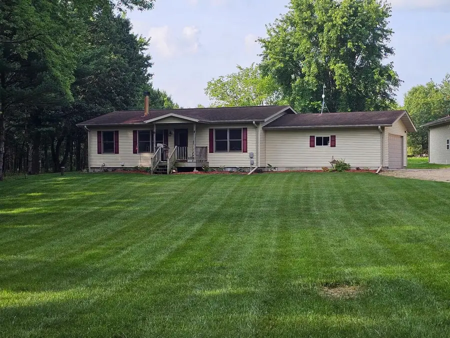 W8969 County Road P, Almond, WI 54909 - #2