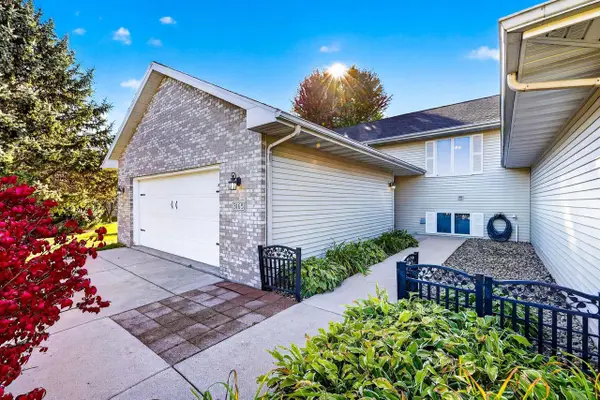 3165 Edmonton Drive, Sun Prairie, WI 53590