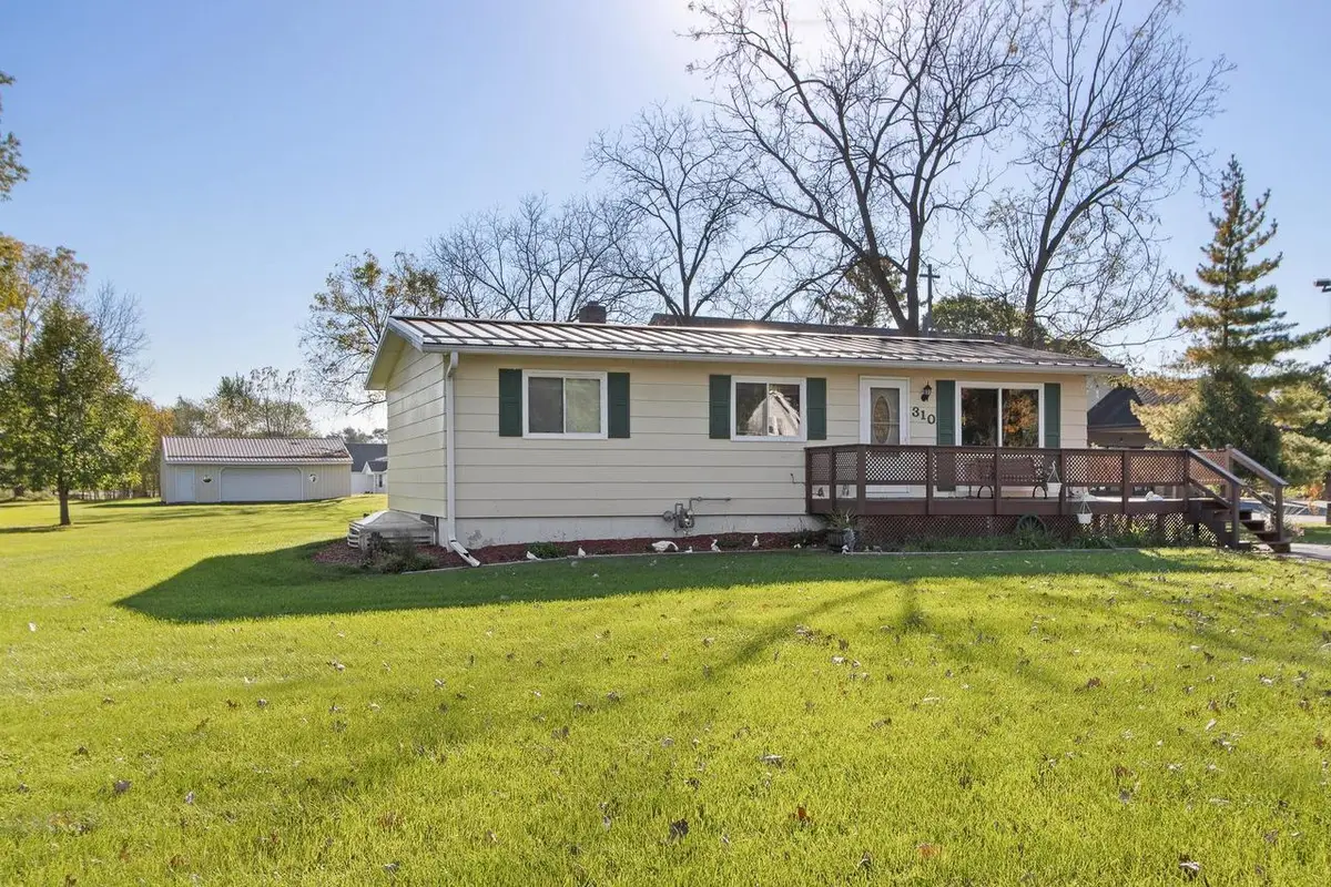 310 S Main Street, Pardeeville, WI 53954 - #1