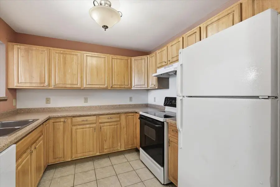 2320 Jackson Street #216, Stoughton, WI 53589 - #2