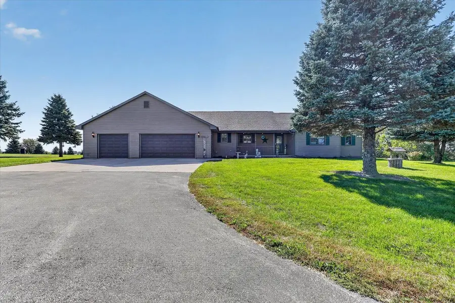 5541 W County A Road, Janesville, WI 53548 - #3