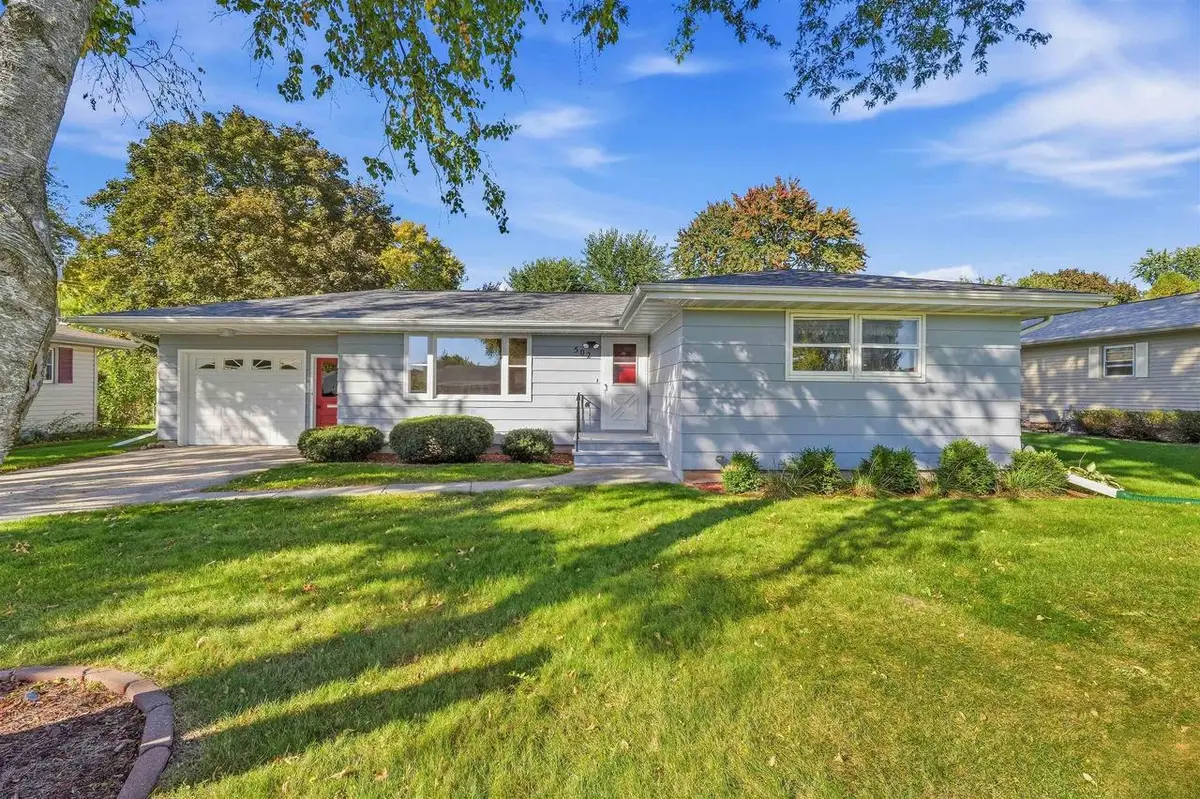 502 Lake Street, Beaver Dam, WI 53916 - #1