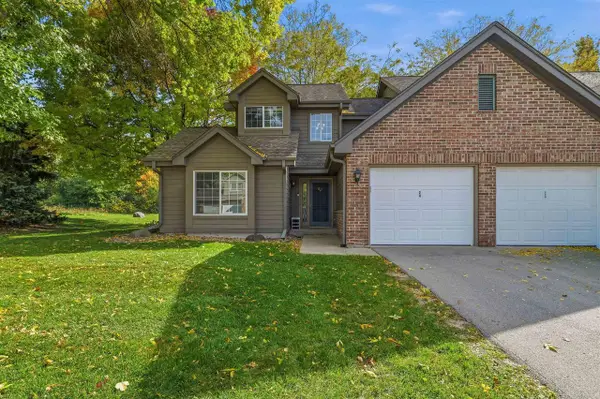 18725 Brookfield Drive #24, Brookfield, WI 53045