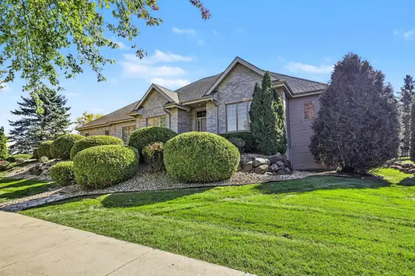 902 Winding Way, Middleton, WI 53562