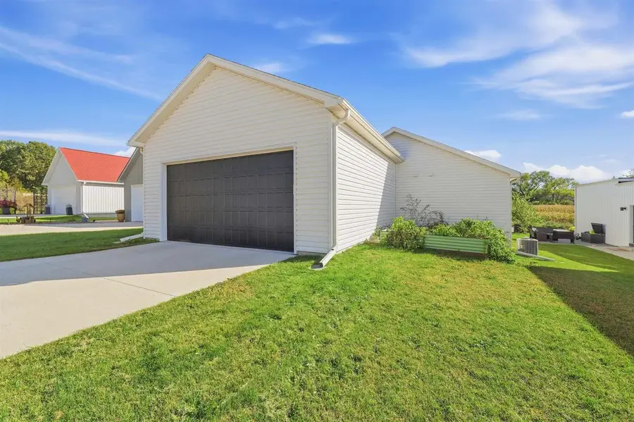 509 Park Street, Poynette, WI 53955 - #3