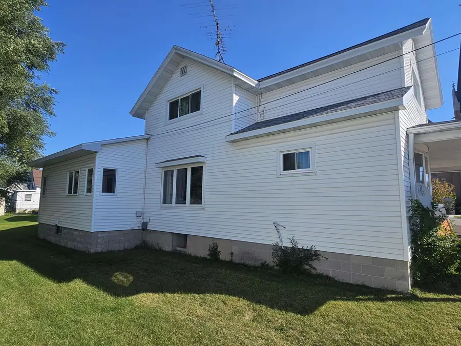 304 Harvard Street, Princeton, WI 54968 - #3