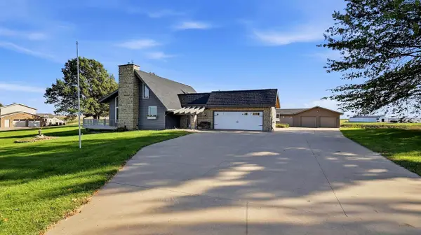 3293 Busch Lane, Cuba City, WI 53807