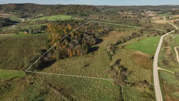 0000 CTH DD Road, Richland Center, WI 53581