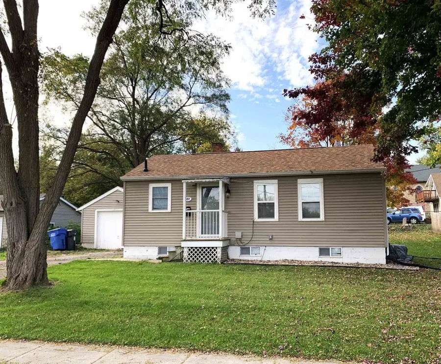 337 N Birdsey Street, Columbus, WI 53925 - #3