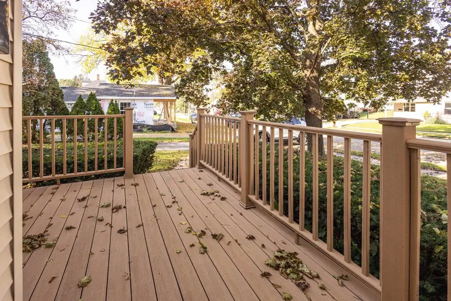 365 Southwest Road, Platteville, WI 53818 - #2
