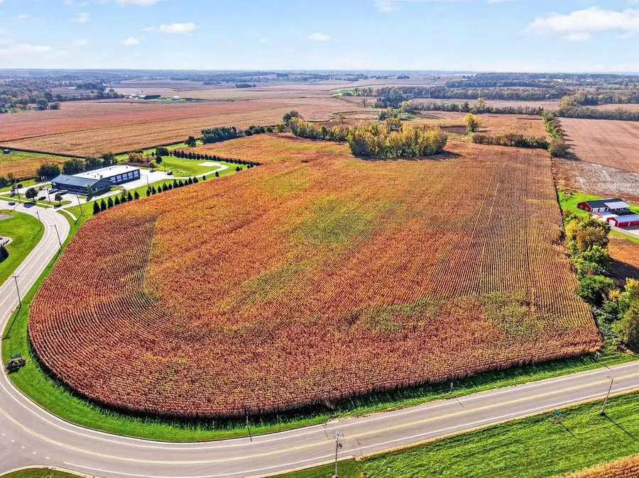 30.06 acres Main St / Hwy 92 Acres, Brooklyn, WI 53521 - #3