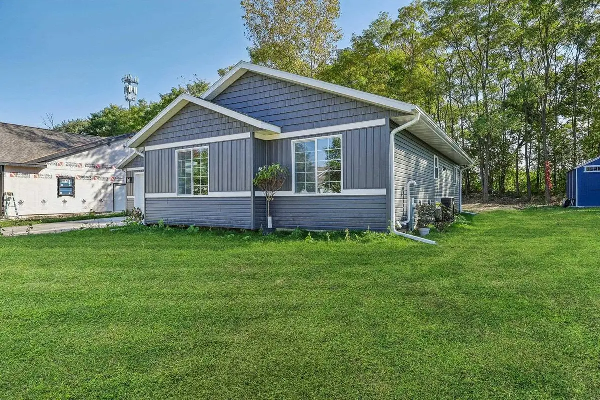 902 Garity Street, Jefferson, WI 53549 - #1