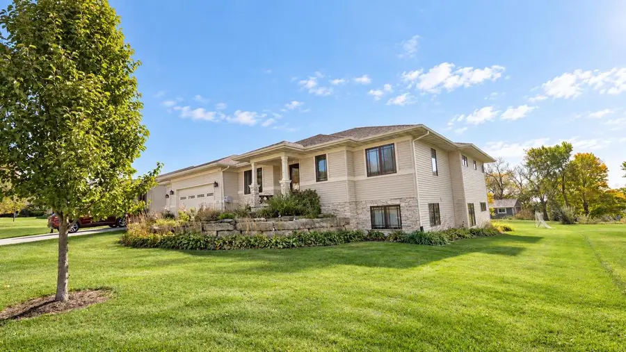 10859 Diamond Circle, Blue Mounds, WI 53517 - #2