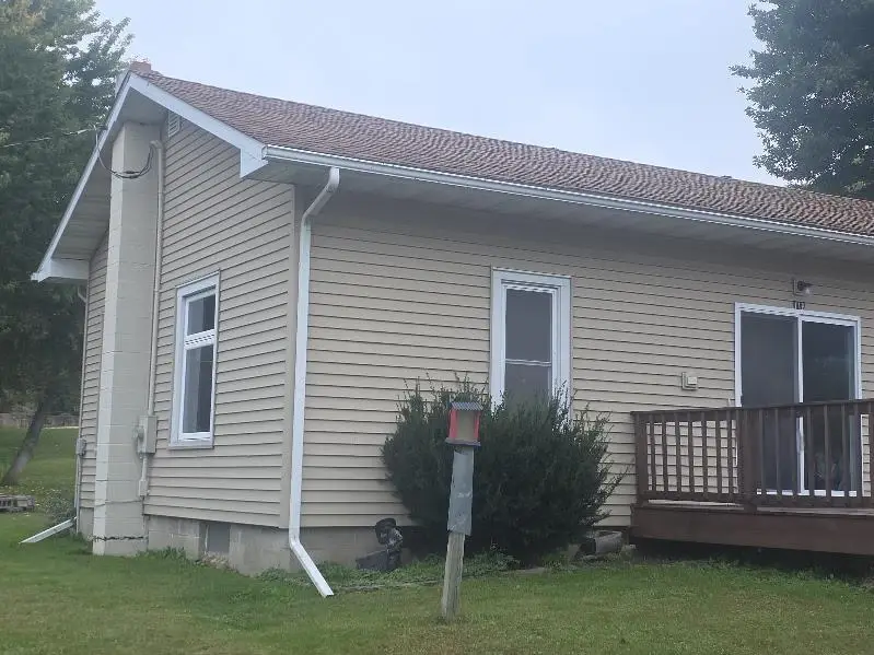 118 E York Street, Viola, WI 54664 - #3