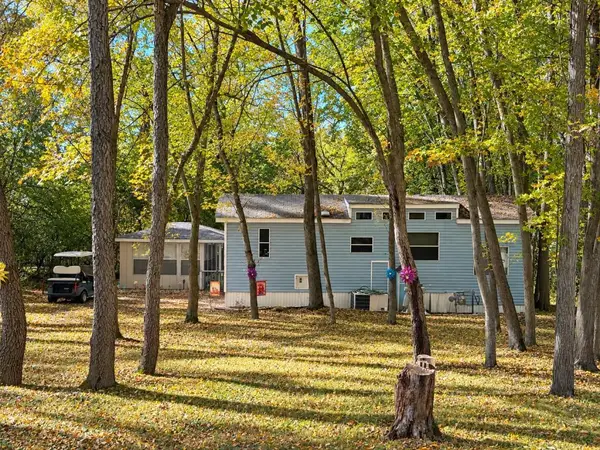 514 Sunset Circle, Edgerton, WI 53534