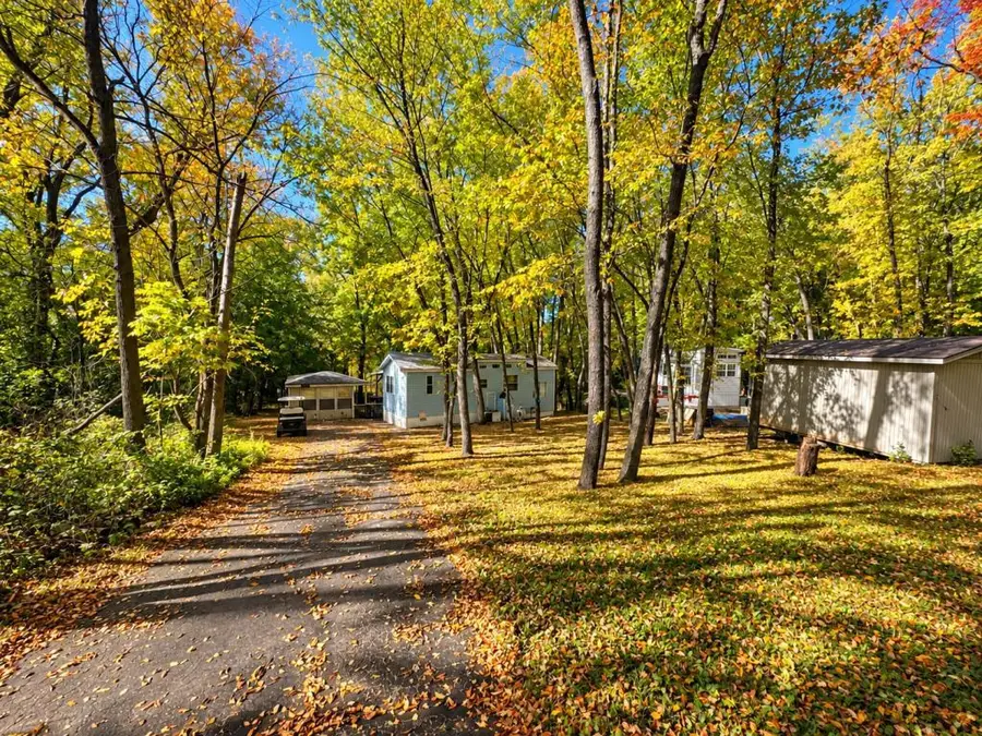 514 Sunset Circle, Edgerton, WI 53534 - #2