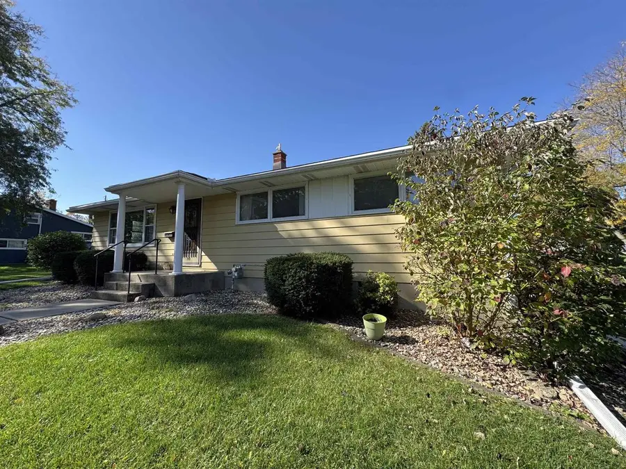 2105 19th Avenue, Monroe, WI 53566 - #2