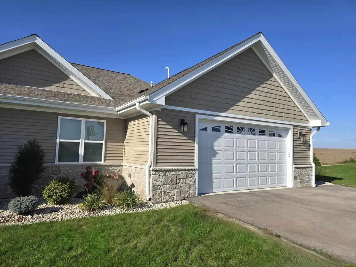 211 NW 3rd Avenue #B, Monroe, WI 53566 - #1