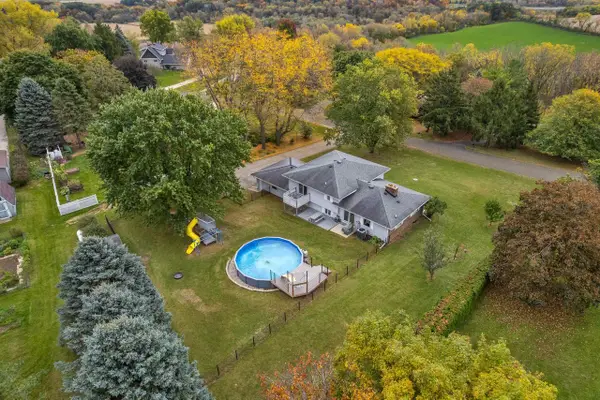 4889 High Chaparral Road, Marshall, WI 53559