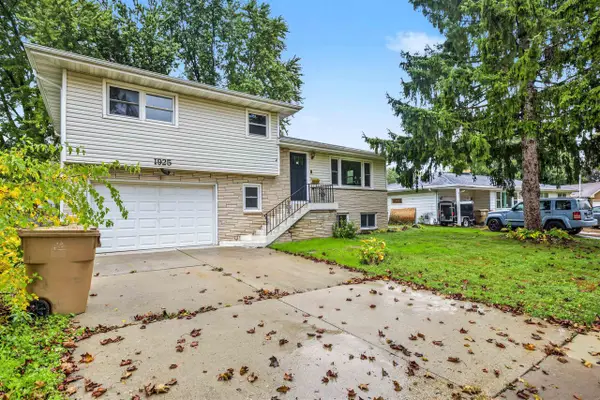 1925 Elka Lane, Madison, WI 53704