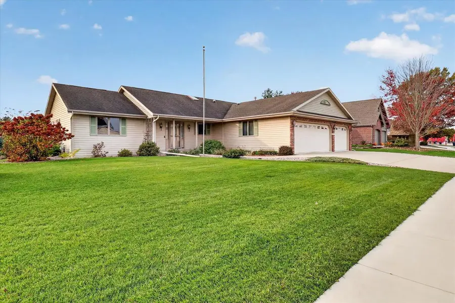 4122 Huntington Avenue, Janesville, WI 53546 - #2