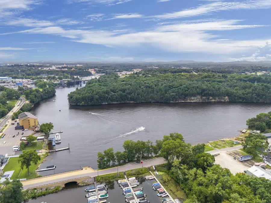 1137 River Road #409, Wisconsin Dells, WI 53965 - #3