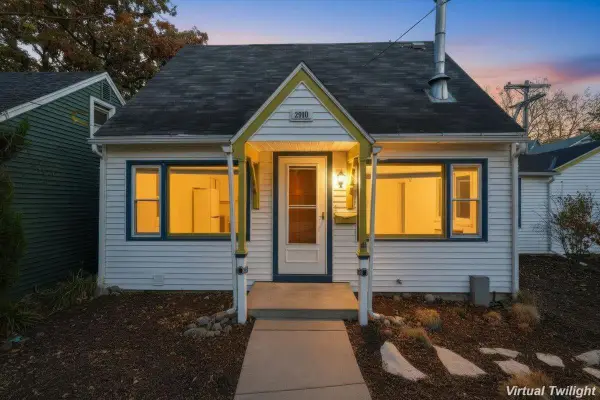 2910 Bluff Street, Madison, WI 53705