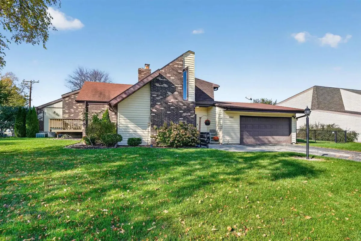 6661 Charlie Grimm Road, Windsor, WI 53598 - #1