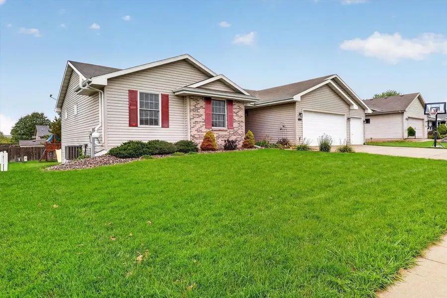 4609 Parkwood Drive, Milton, WI 53563 - #3