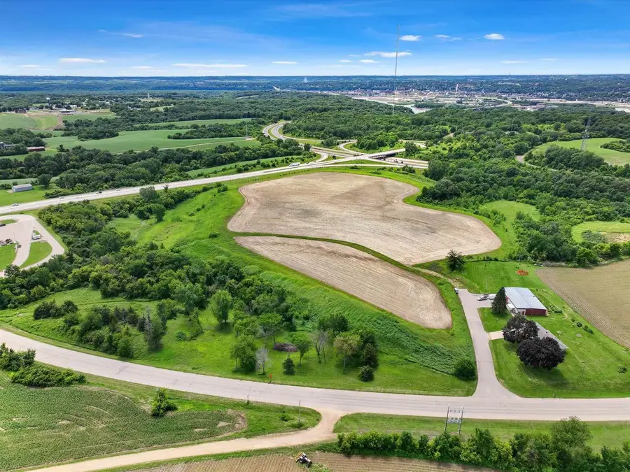 527 Badger Road, Hazel Green, WI 53811 - #3