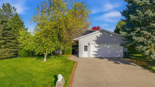 1036 S Georgetown Terrace, Beaver Dam, WI 53916