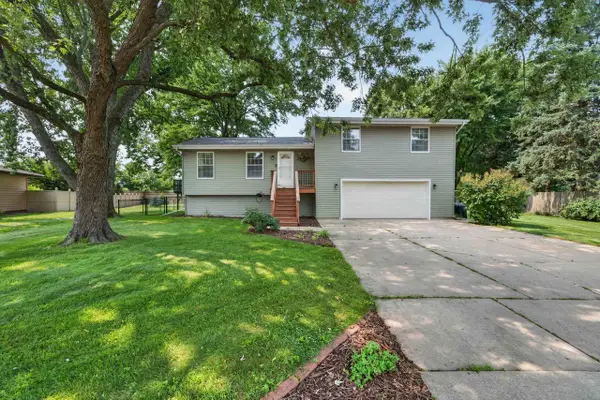 745 Stafford Road, Janesville, WI 53546