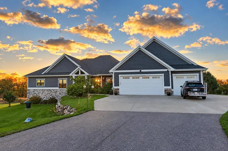N4515 Prairie Knoll Circle, Portage, WI 53901 - #2