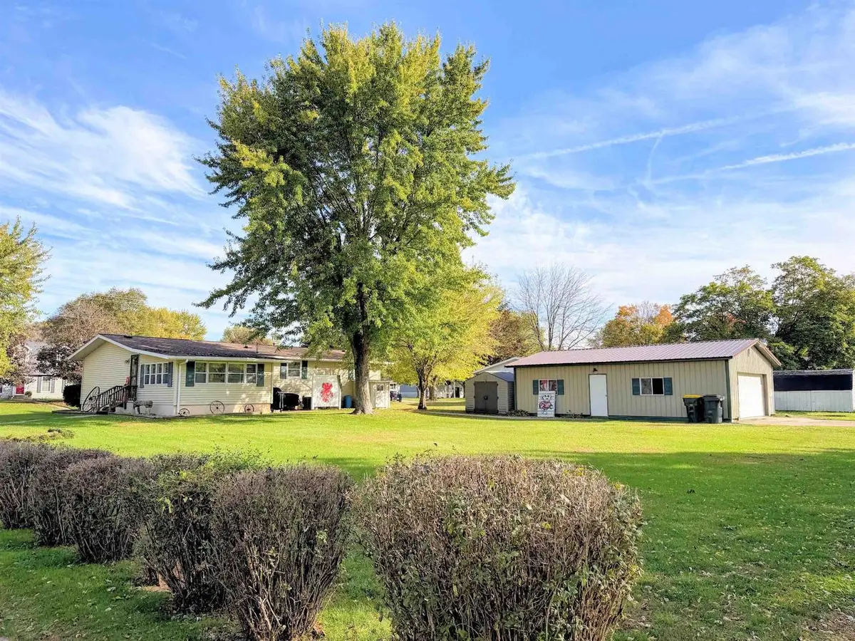405 S Buchanan Street, Prairie Du Chien, WI 53821 - #1