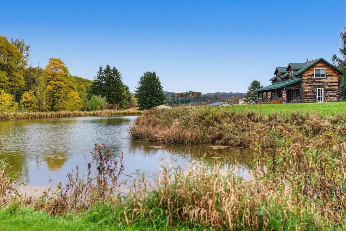 22038 County Hwy DD, Richland Center, WI 53581 - #1