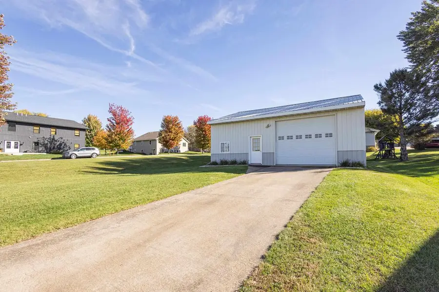 711 S School Street, Cuba City, WI 53807 - #3