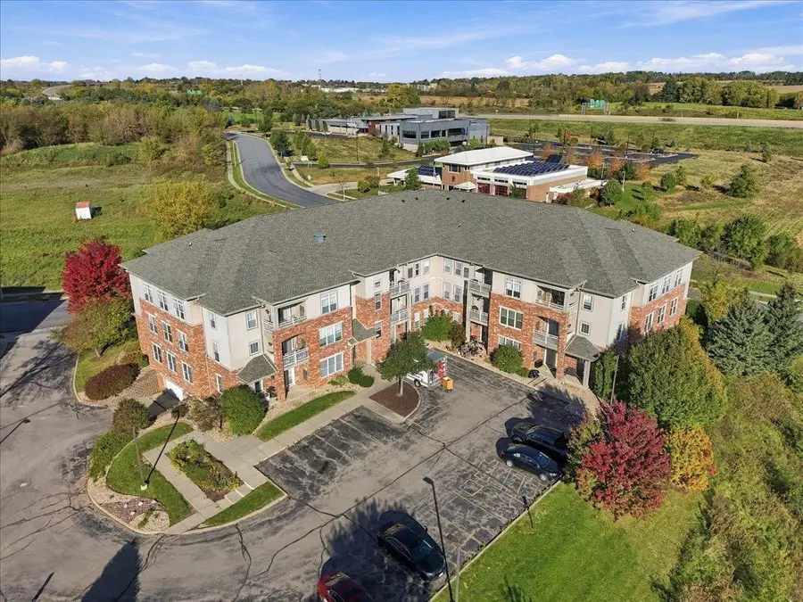 141 Metro Terrace #301, Madison, WI 53718 - #2