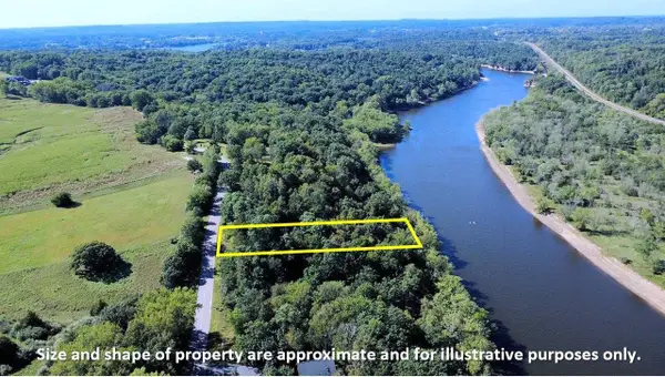 L19 Hillside Drive, Wisconsin Dells, WI 53965