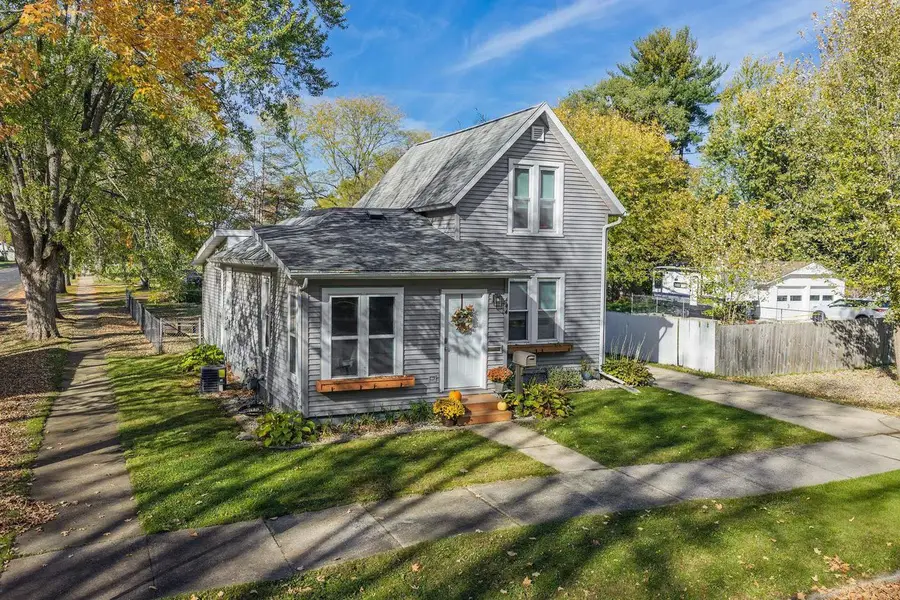 444 Ellinwood Avenue, Reedsburg, WI 53959 - #2