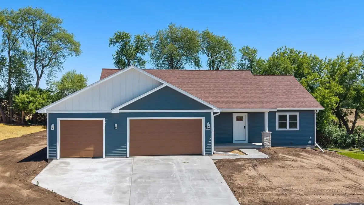 322 Eisenhower Street, Baraboo, WI 53913 - #1