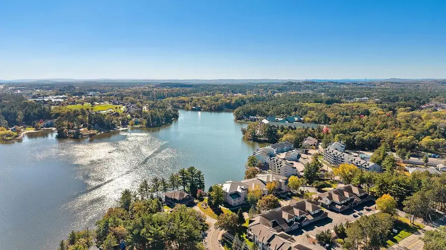 670 E Lake Avenue #207, Wisconsin Dells, WI 53965 - #2